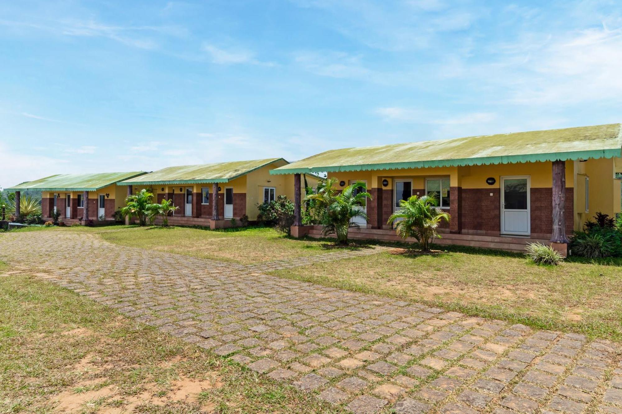 Pagoda Plantation Resort Pīrmed Exterior foto